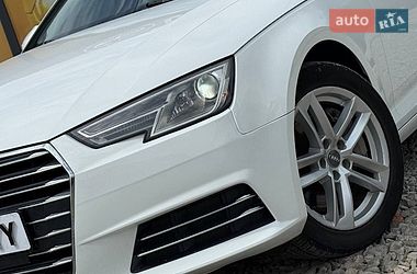 Седан Audi A4 2017 в Стрые