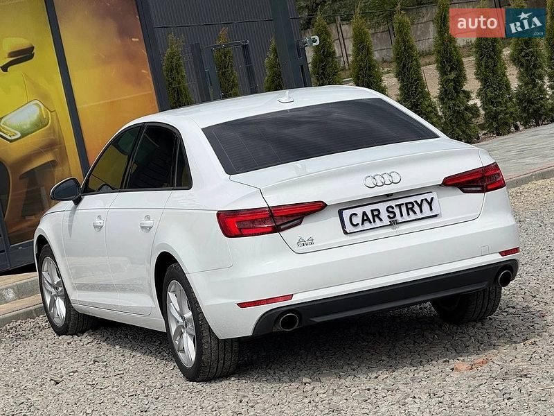 Седан Audi A4 2017 в Стрые