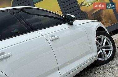 Седан Audi A4 2017 в Стрые