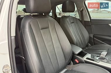Седан Audi A4 2017 в Стрые