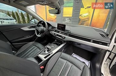 Седан Audi A4 2017 в Стрые