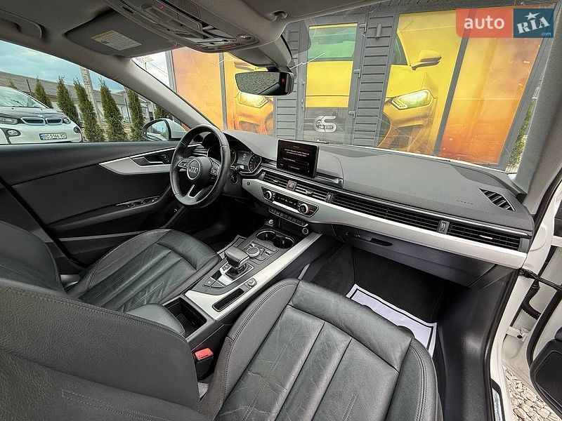 Седан Audi A4 2017 в Стрые