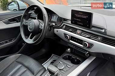 Седан Audi A4 2017 в Стрые