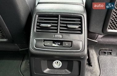 Седан Audi A4 2017 в Стрые