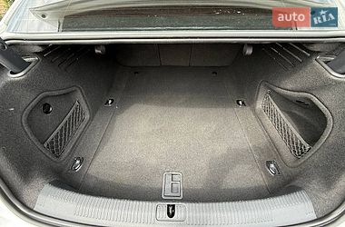 Седан Audi A4 2017 в Стрые