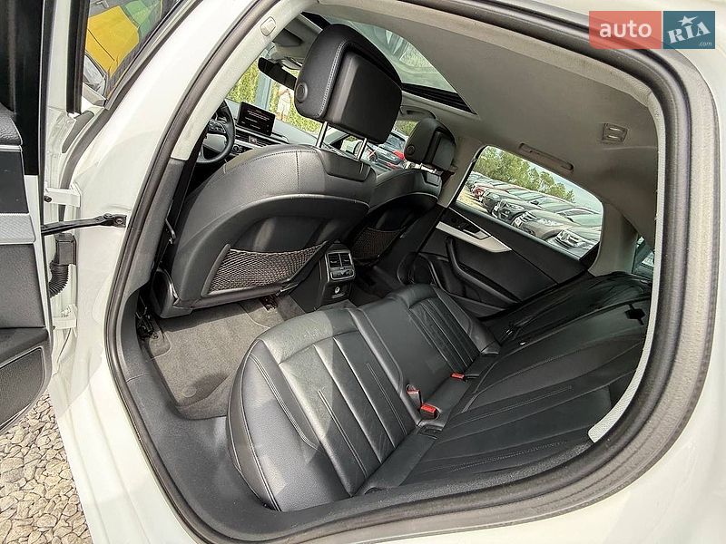 Седан Audi A4 2017 в Стрые