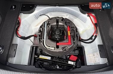 Седан Audi A4 2017 в Стрые