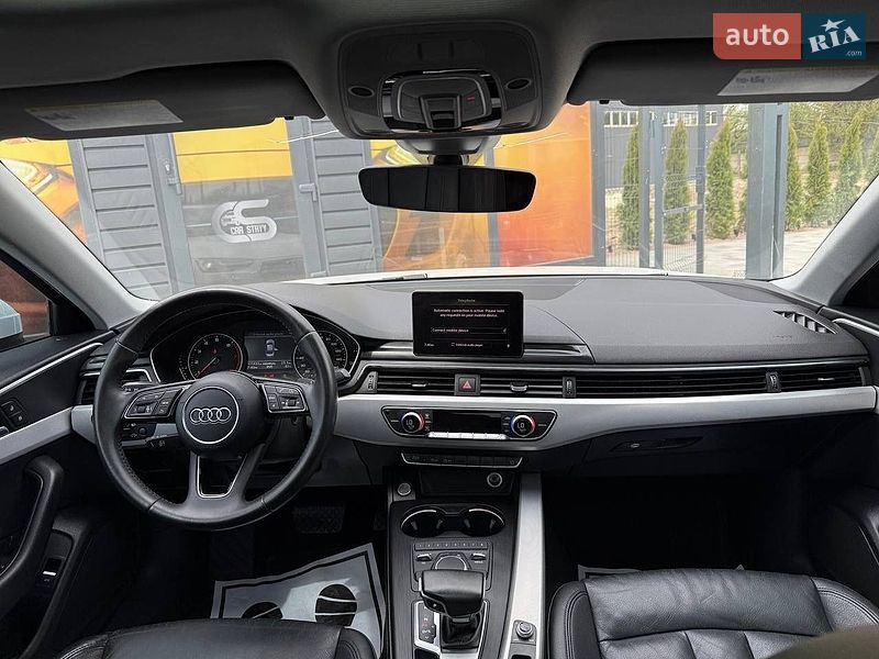 Седан Audi A4 2017 в Стрые