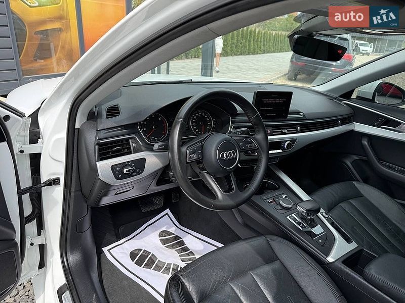 Седан Audi A4 2017 в Стрые