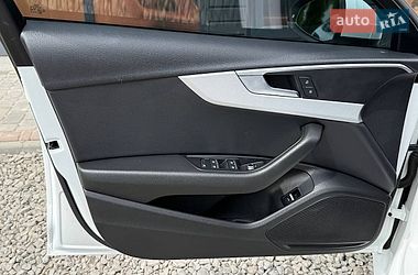 Седан Audi A4 2017 в Стрые