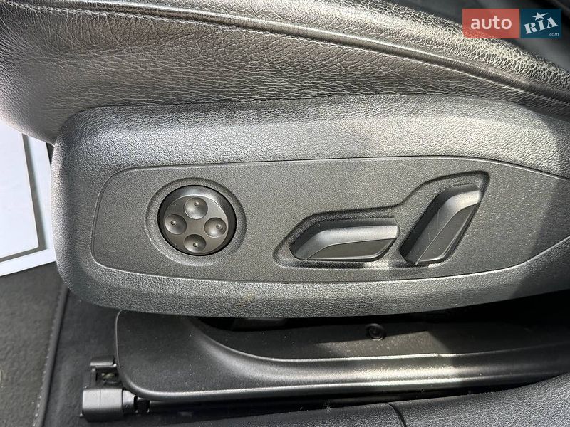 Седан Audi A4 2017 в Стрые