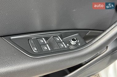 Седан Audi A4 2017 в Стрые