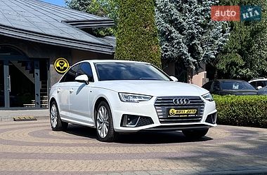 Audi A4  2018