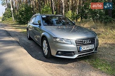 Универсал Audi A4 2009 в Обухове