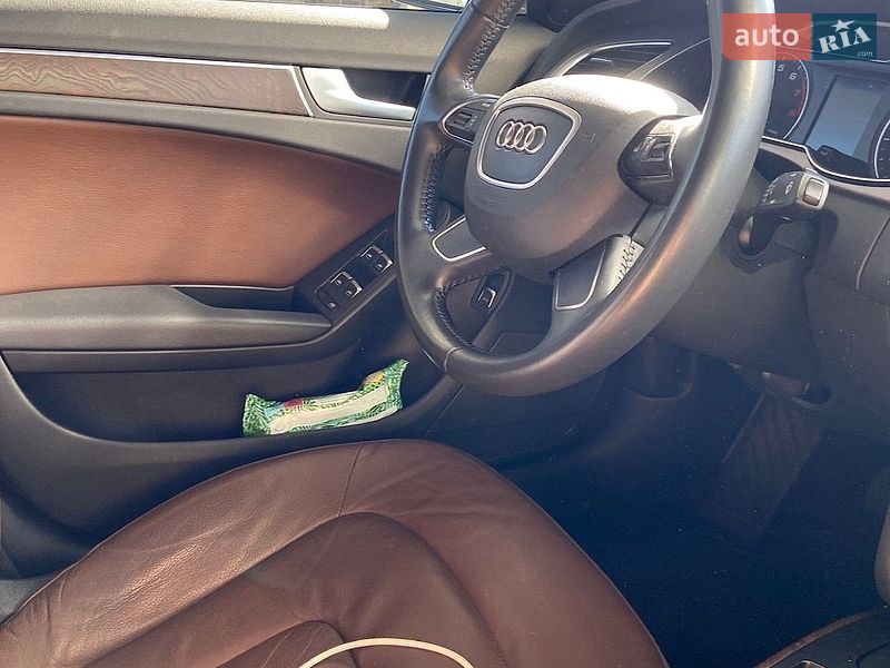 Седан Audi A4 2012 в Теребовлі