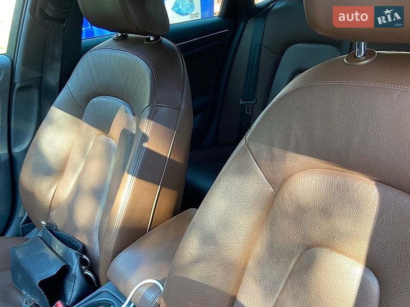 Седан Audi A4 2012 в Теребовлі