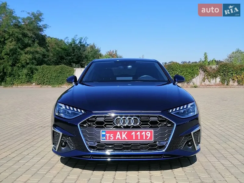 Audi A4 2023