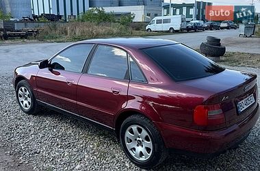Audi A4  1998