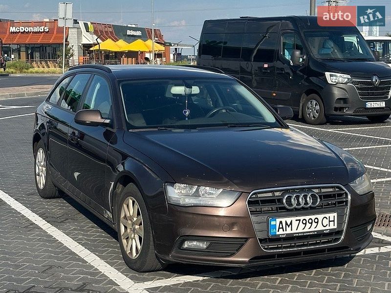 Універсал Audi A4 2012 в Житомирі