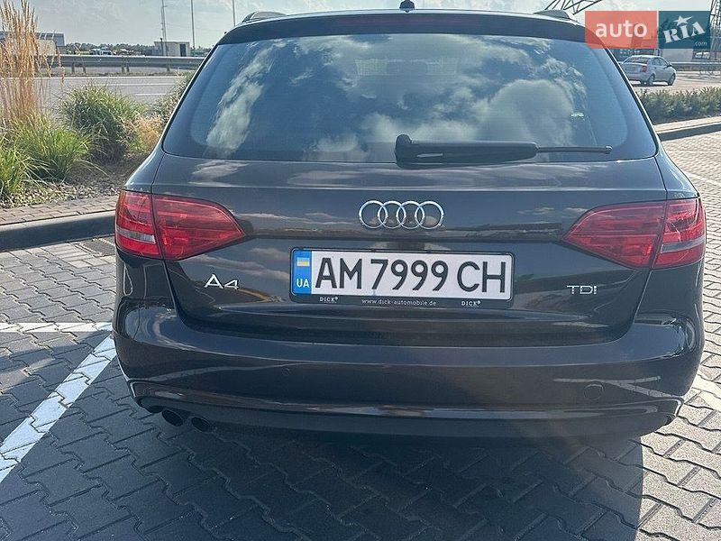 Універсал Audi A4 2012 в Житомирі