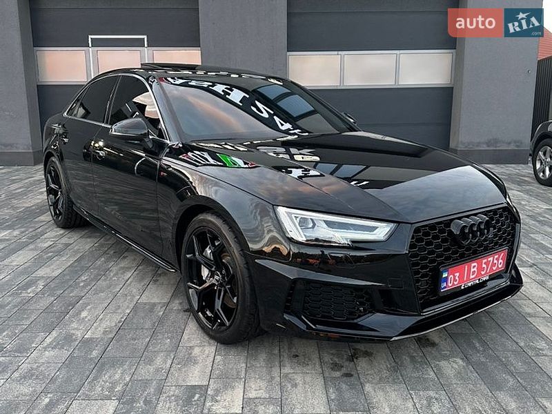Седан Audi A4 2017 в Луцке