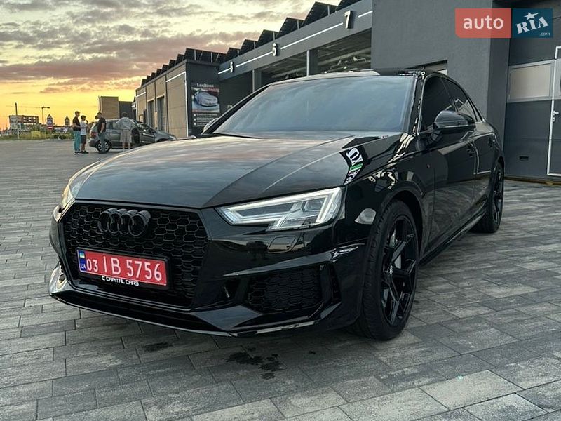 Седан Audi A4 2017 в Луцке