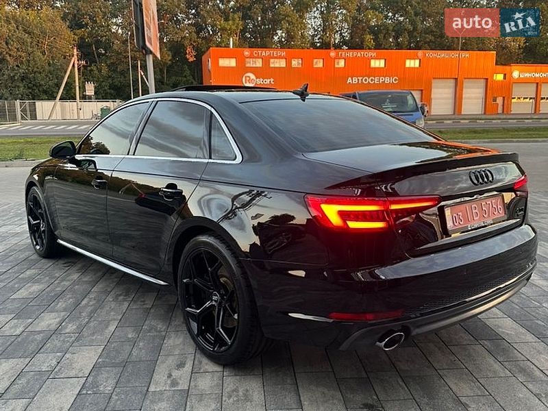 Седан Audi A4 2017 в Луцке