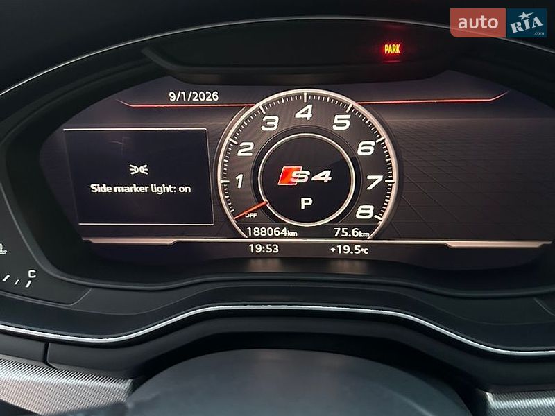 Седан Audi A4 2017 в Луцке