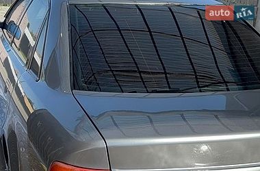 Седан Audi A4 1994 в Городенці