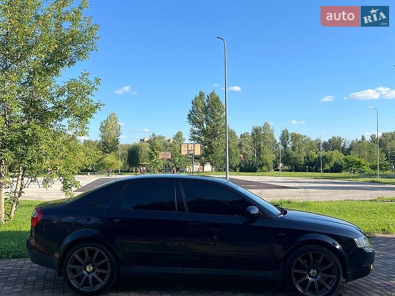 Седан Audi A4 2003 в Каменском