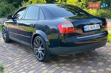 Седан Audi A4 2003 в Каменском