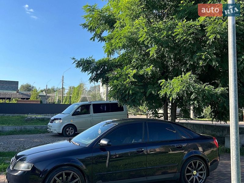 Седан Audi A4 2003 в Каменском