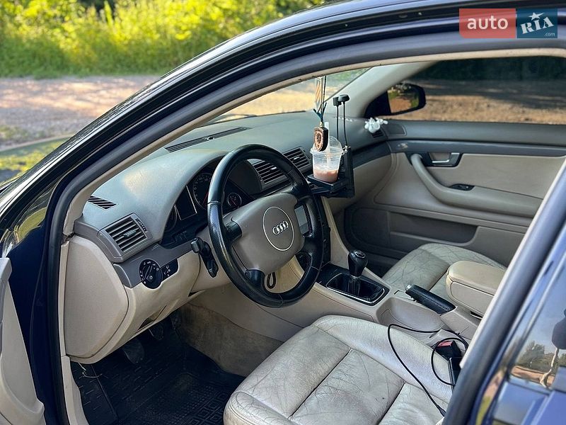 Седан Audi A4 2003 в Каменском