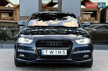 Седан Audi A4 2014 в Одесі