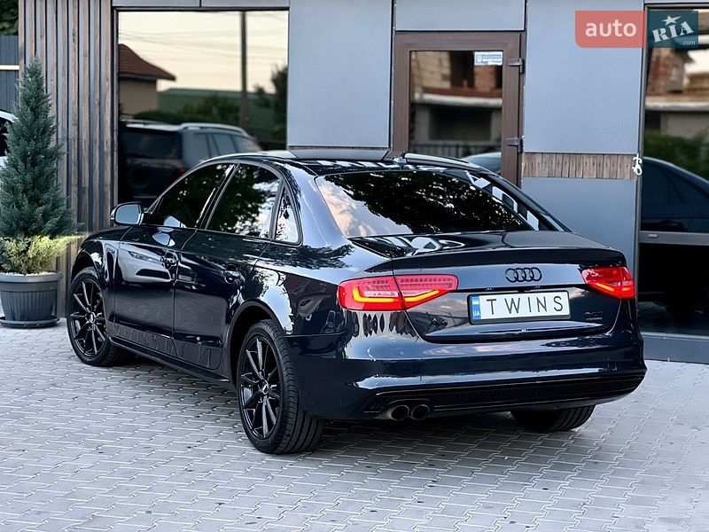 Седан Audi A4 2014 в Одесі