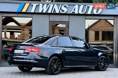 Седан Audi A4 2014 в Одесі