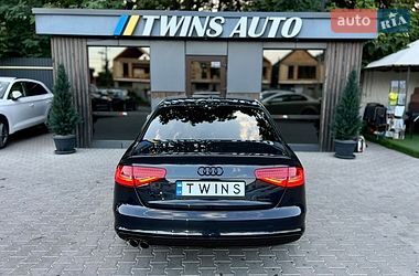 Седан Audi A4 2014 в Одесі