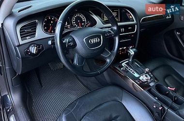 Седан Audi A4 2014 в Одесі