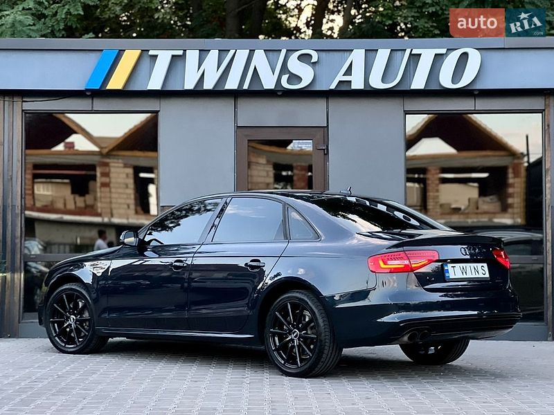 Седан Audi A4 2014 в Одесі