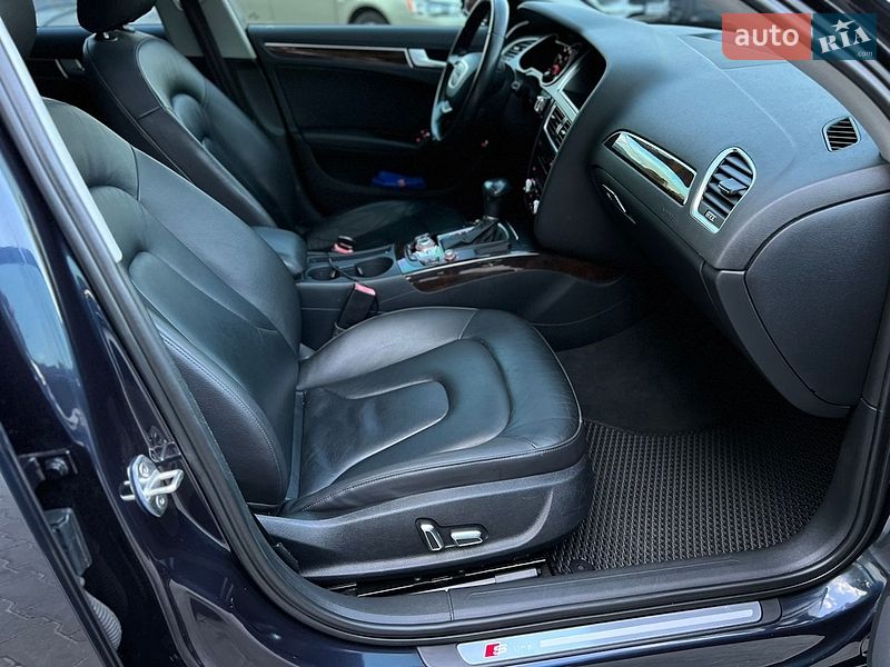 Седан Audi A4 2014 в Одесі