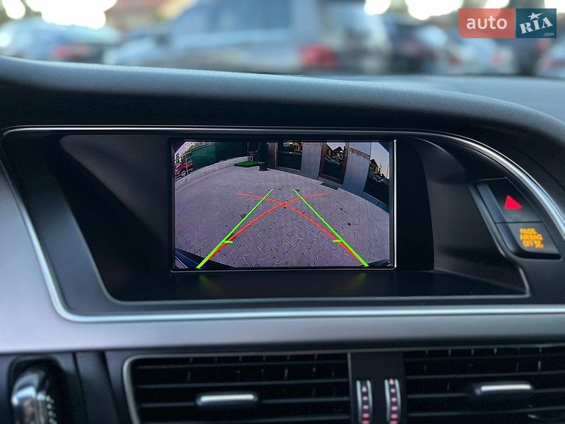 Седан Audi A4 2014 в Одесі
