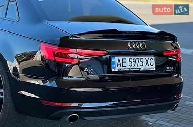 Седан Audi A4 2017 в Днепре