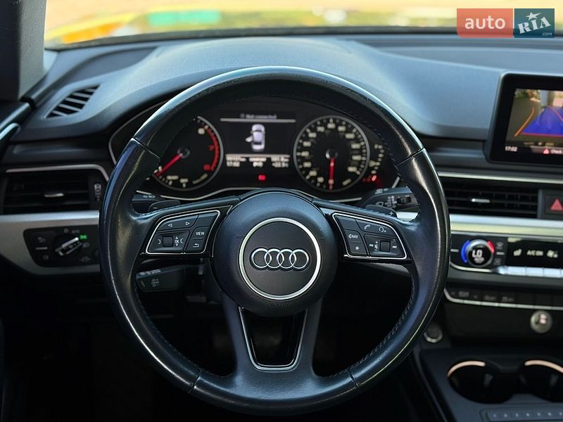 Седан Audi A4 2017 в Днепре