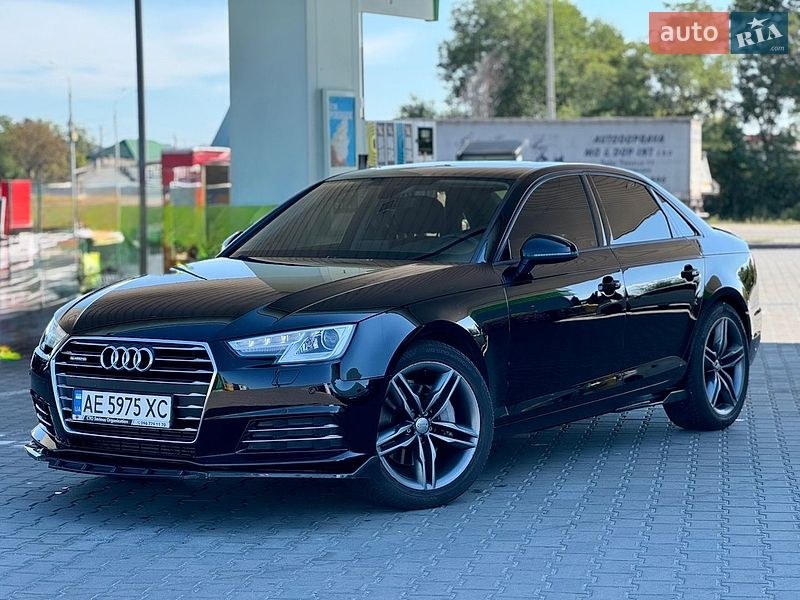 Седан Audi A4 2017 в Днепре