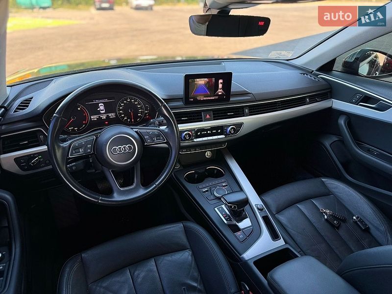 Седан Audi A4 2017 в Днепре