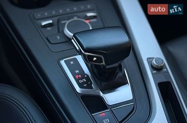 Седан Audi A4 2017 в Днепре