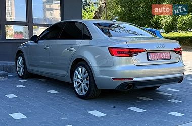 Седан Audi A4 2017 в Трускавце