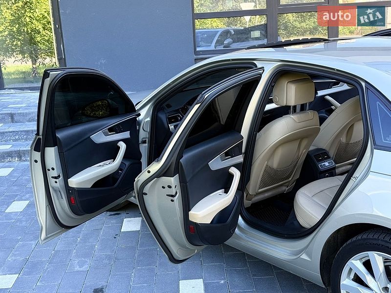 Седан Audi A4 2017 в Трускавце