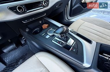 Седан Audi A4 2017 в Трускавце