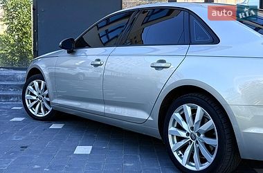 Седан Audi A4 2017 в Трускавце